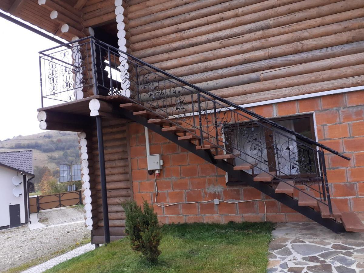 Mountain Dew Hotell Belasovitsa Exteriör bild